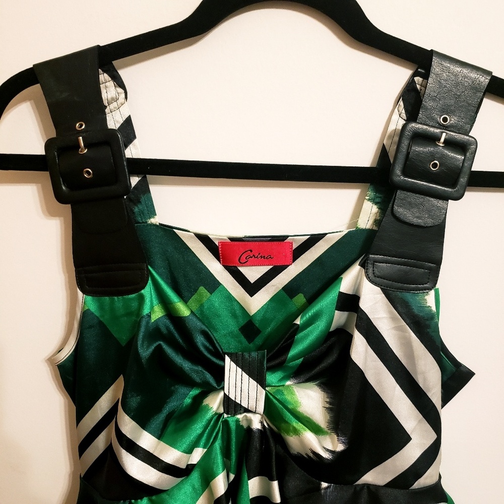 Carina Poly/Spandex Buckled Ruffled Top...M - Picture 2 of 8